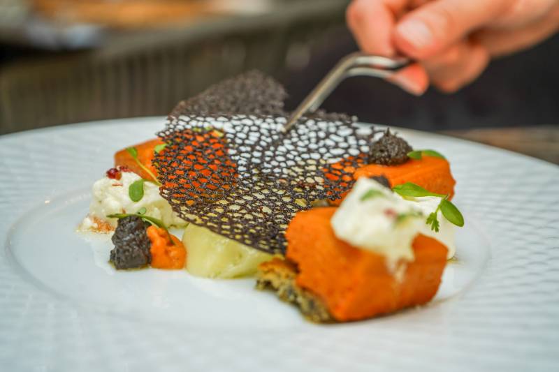 Restaurant à Nantes pour un déjeuner d’affaires entre collègues.